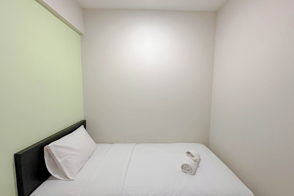 Best Deal 2Br At Dian Regency Apartment