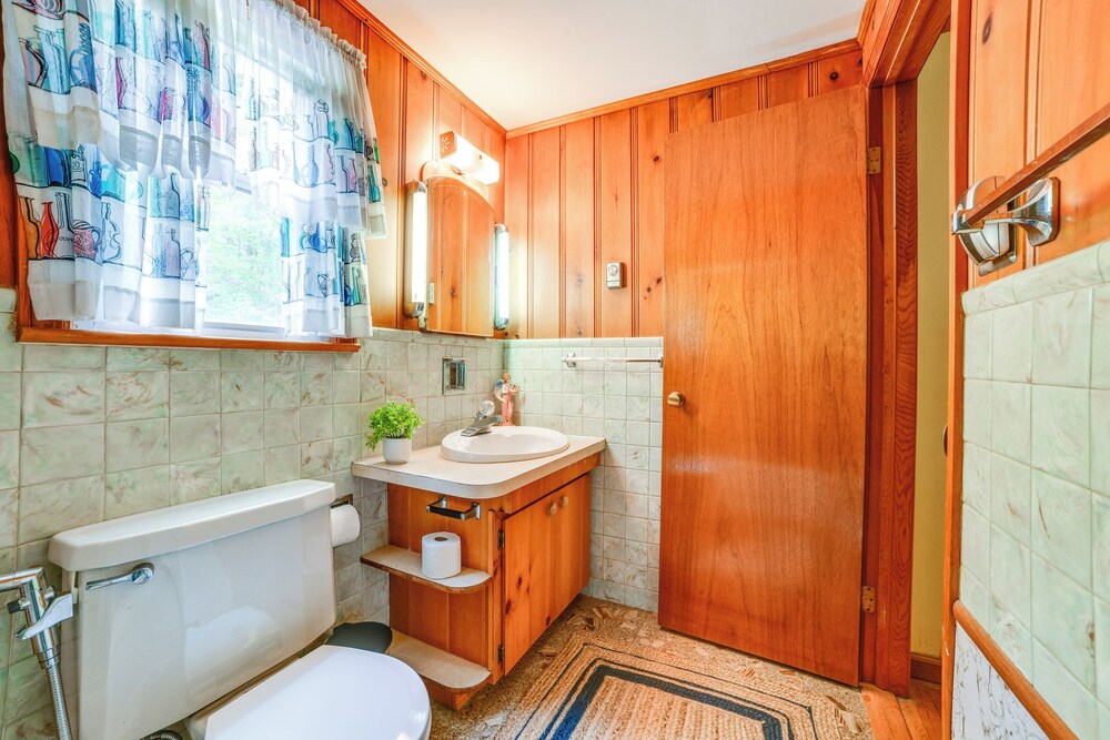 Serene Duplex w/ On-site Brook in Callicoon Center