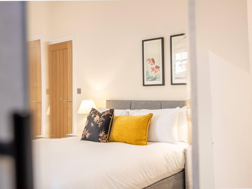City Chic Christchurch 2BR Apartments by Sojo Stay view 5