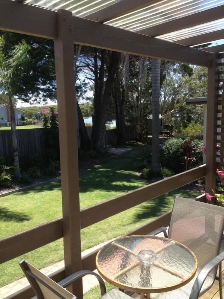 Anglesea Lodge