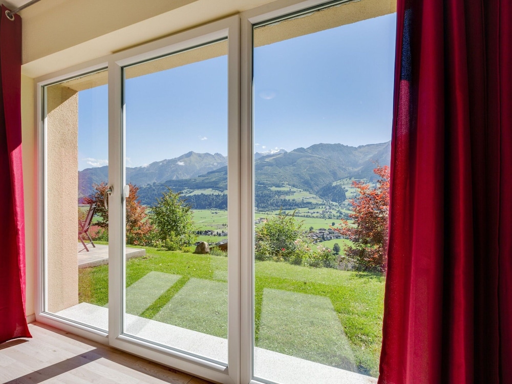 Apartment in Kaprun Near Ski Slopes