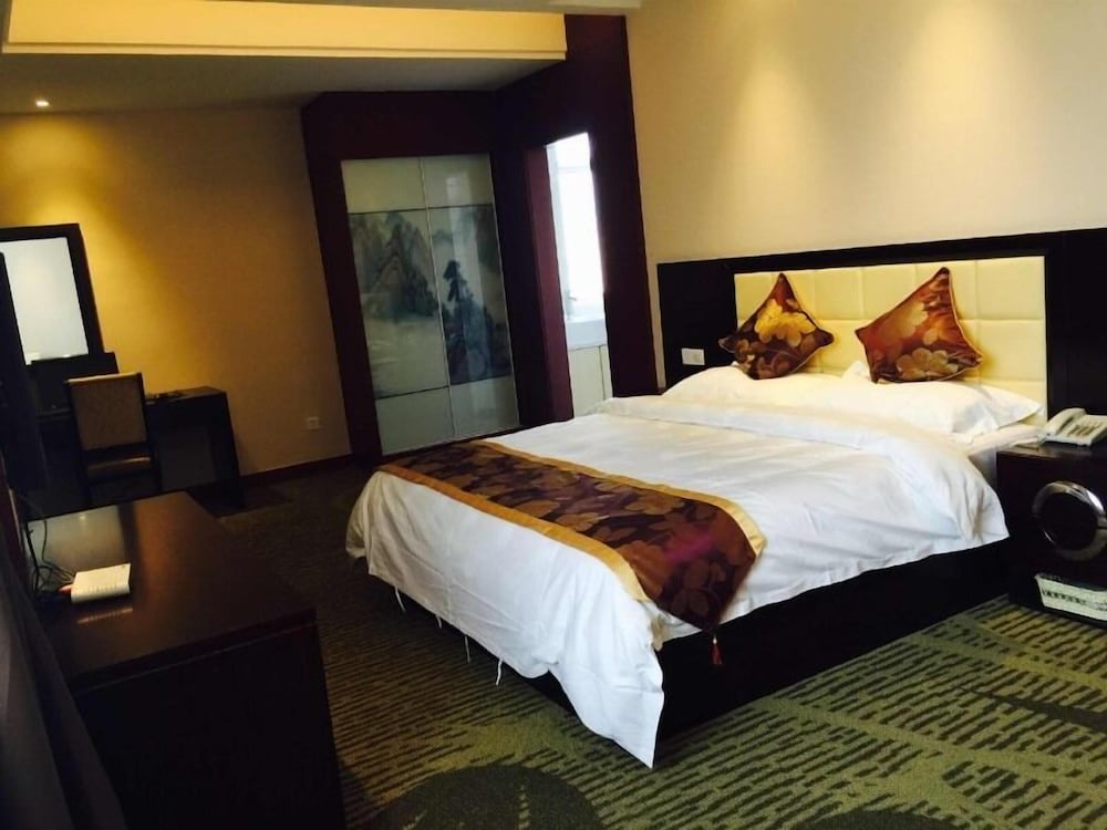 GreenTree Alliance Chuzhou Laian County Development District Jingyi Road Hotel.