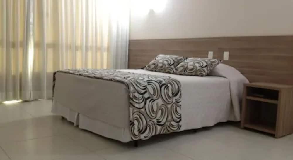 Grand Park Hotel