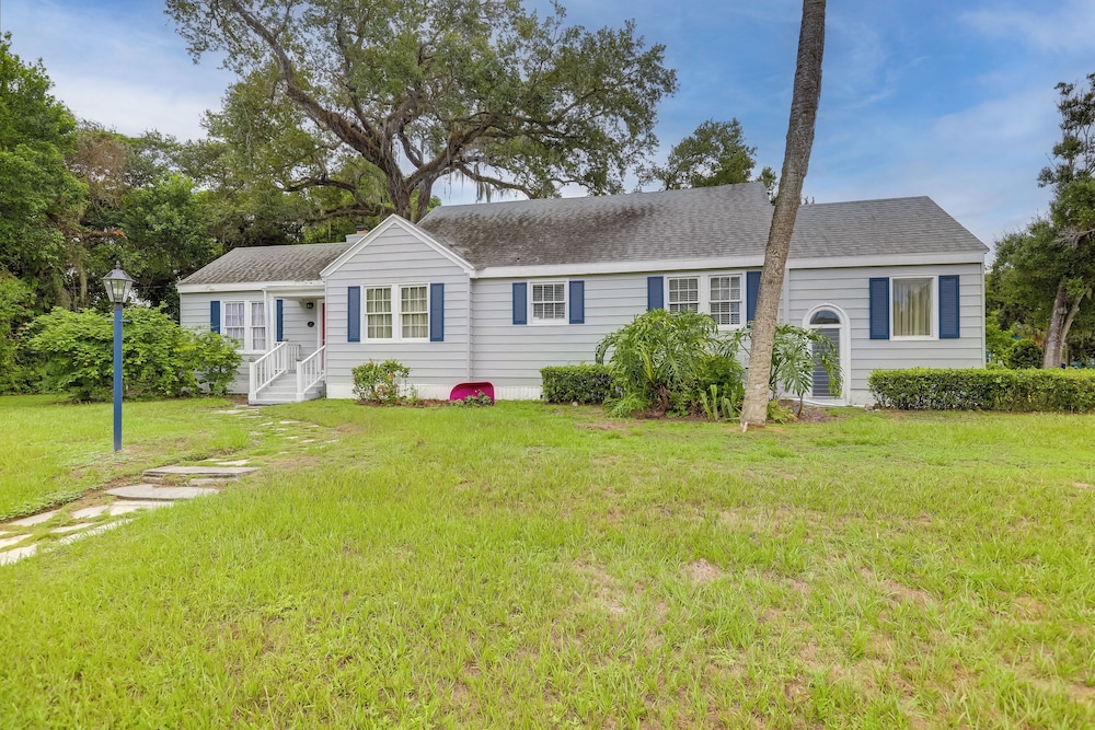 4 Mi to Jetty Park Beach! Family Home w/ Game Room
