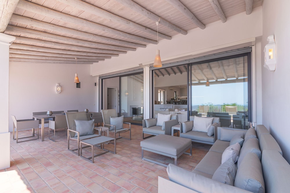 Casa Velha Pool Ocean View