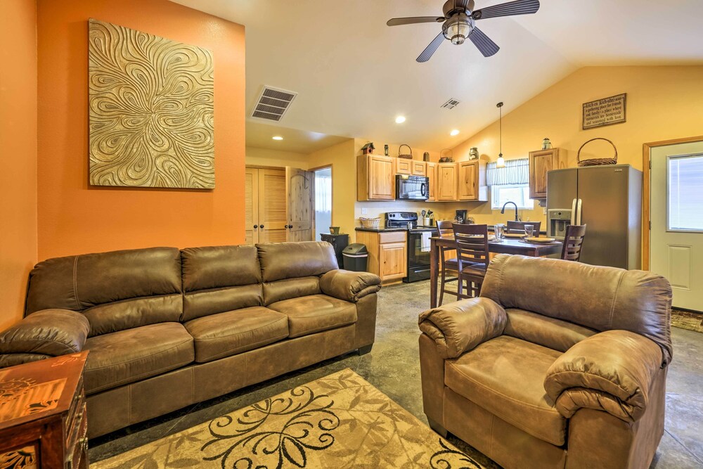 The Bunkhouse at Rolling Meadows Ranch w/ Grill! view 3