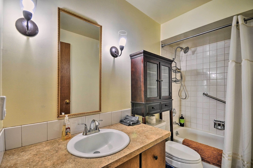 Portland Vacations - Portland Haven Next to St. Vincent's Hospital - Property Image 28