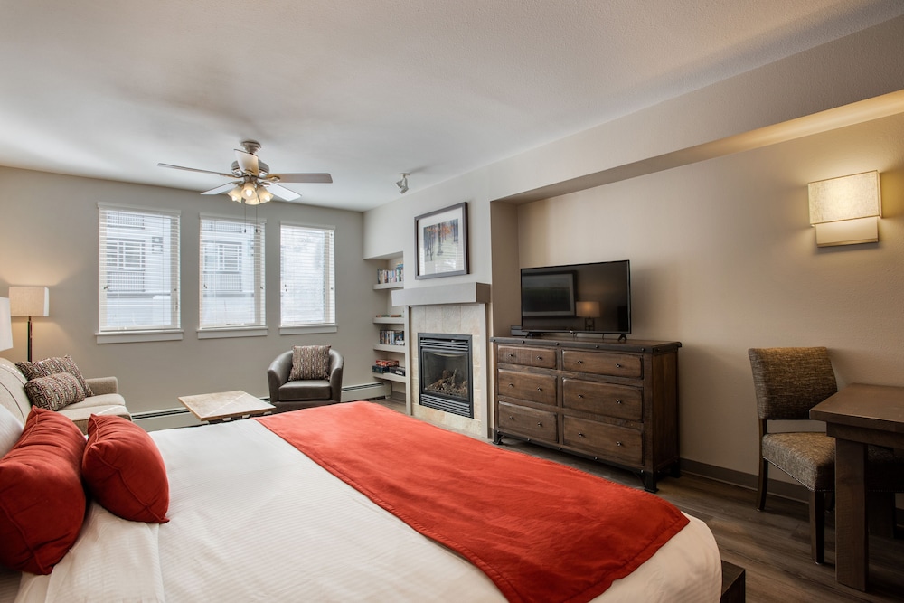 Fraser Crossing/Founders Pointe, Condo Top Floor Ski-In/Ski-Out (Premium-Rated Condo 3622) - Property Image 48