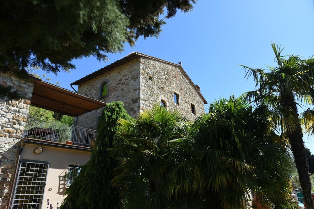 Agriturismo Poggio alla Pieve view 2