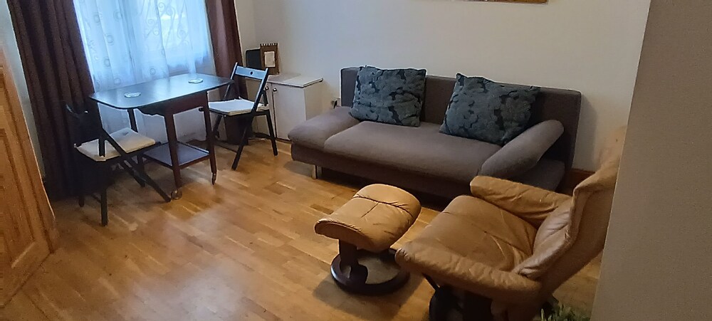 Central 1 - Bed Apartment in Edinburgh Sleeps 3 view 4