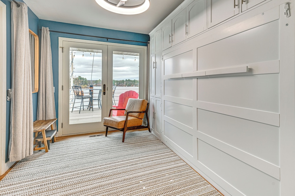Dock, Deck & View: Lakefront Chippewa Falls Studio