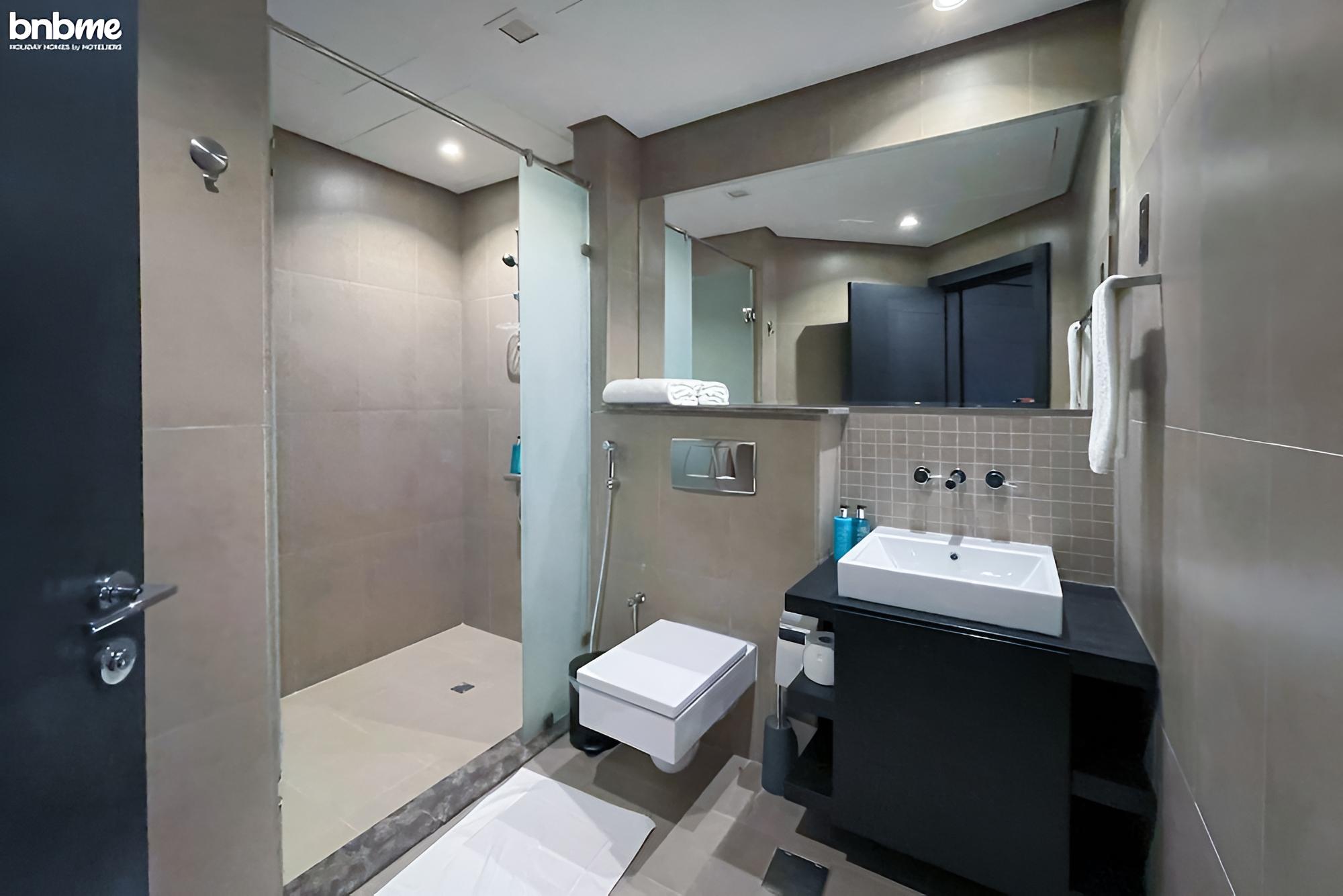 3B-Jumeirah Heights C-G05 by bnbme homes