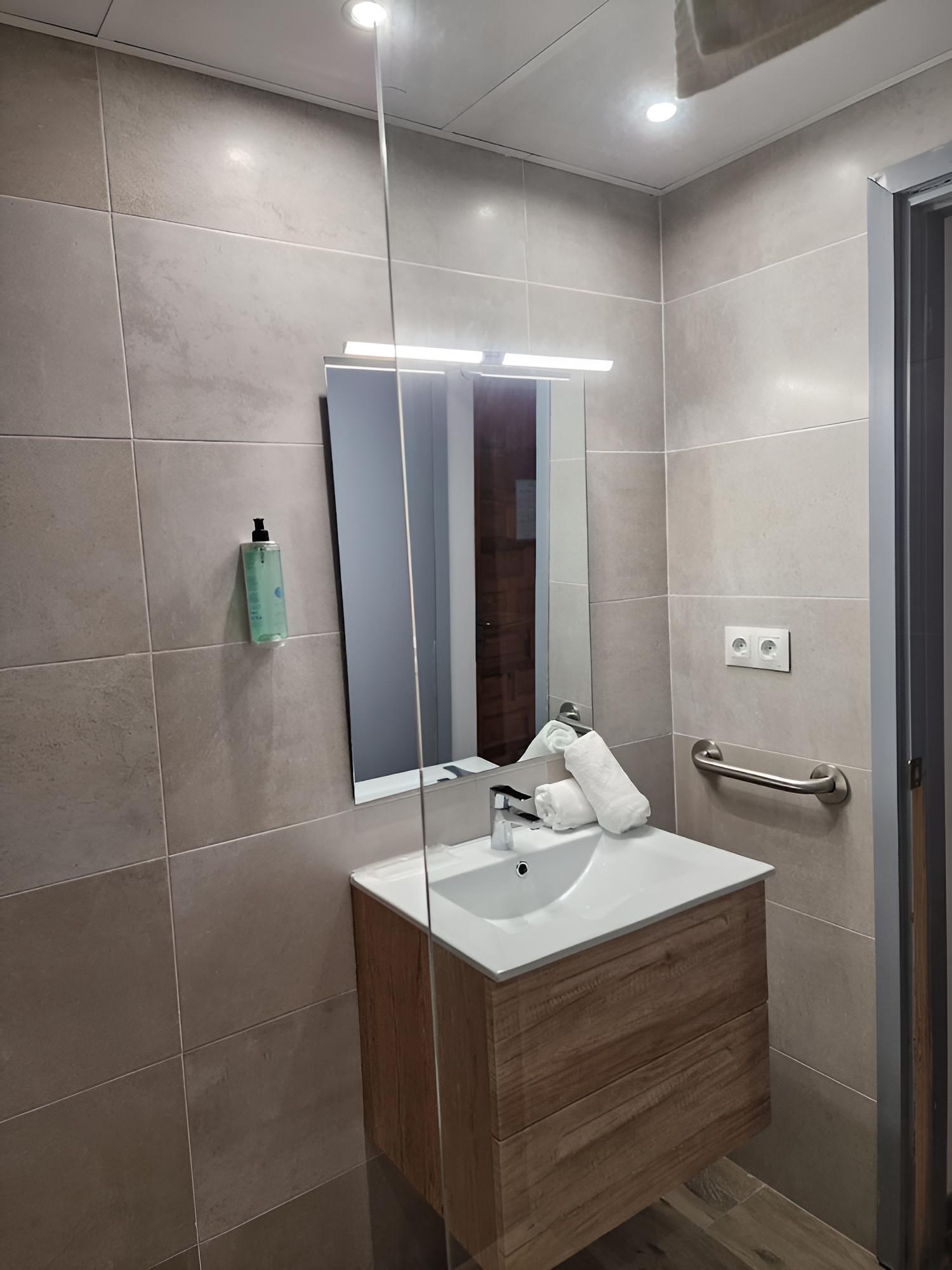 Aparthotel Puerto Cala Vadella