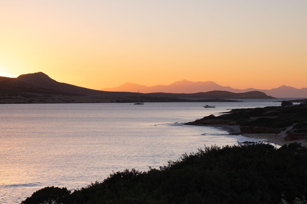 Oliaros Seaside Lodge