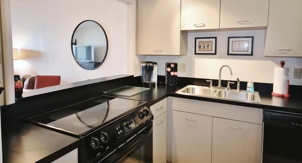 Sea Coast Gardens II 2 Bedroom Condo by Great Ocean Condos