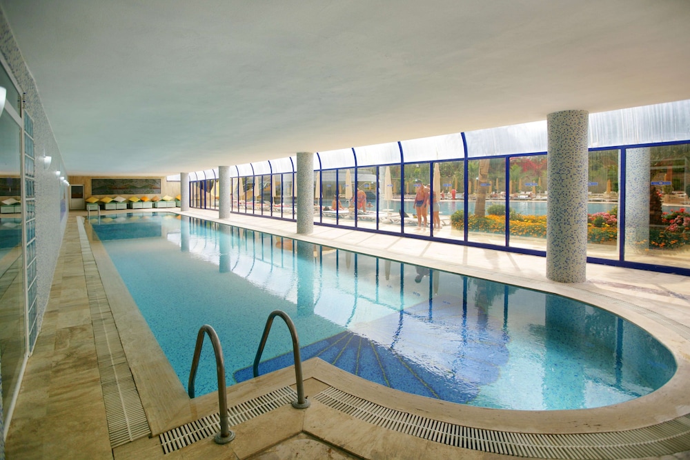 Saphir Hotel & Villas