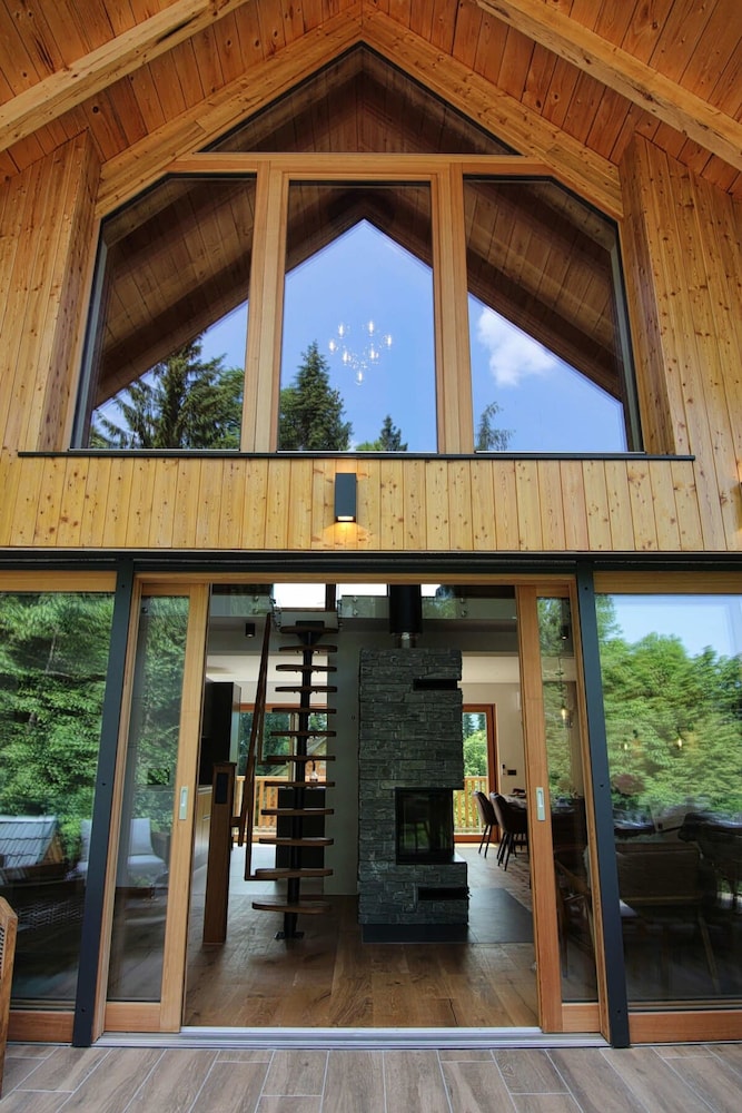 The Villa Bled Premium Luxury Retreat