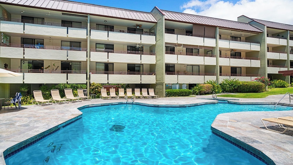 Condo With Central AC - Partial Ocean View - Concierge - Near Magic Sands Beach - Vrkcv