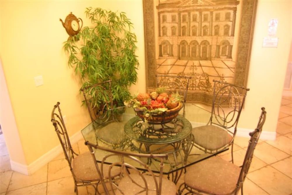 Formosa Gardens