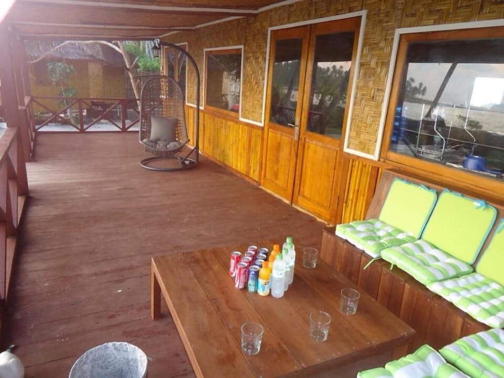 Simeulue Surflodges view 2