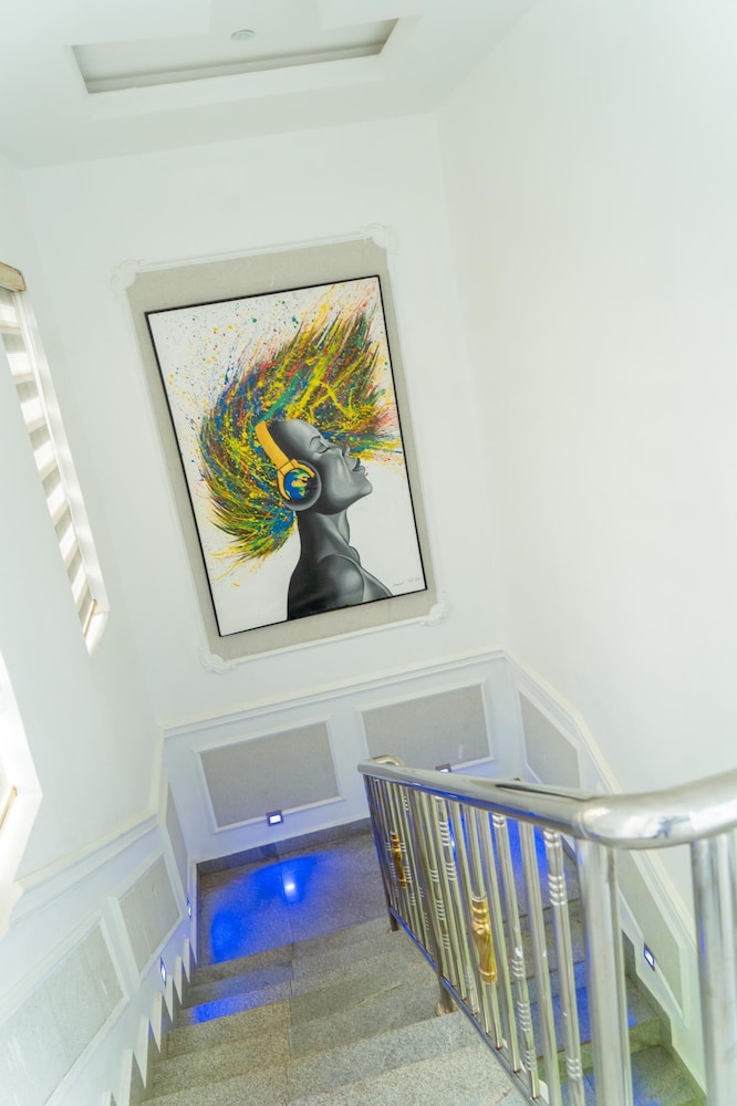 BT Luxury Apartments