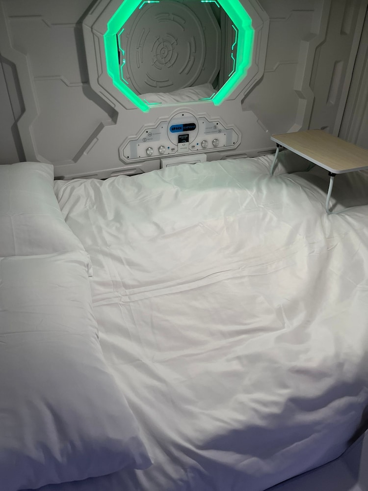 Astra Hostel