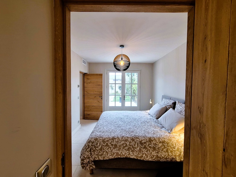 Villa Sorella Your Provencal Escape in the Heart of the Alpilles