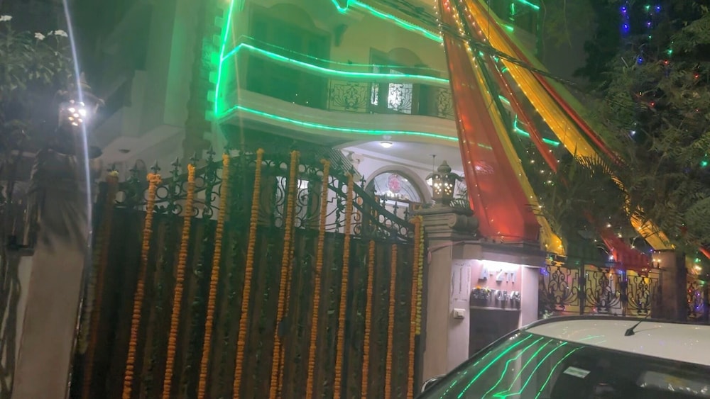 Hotel Ashray Noida