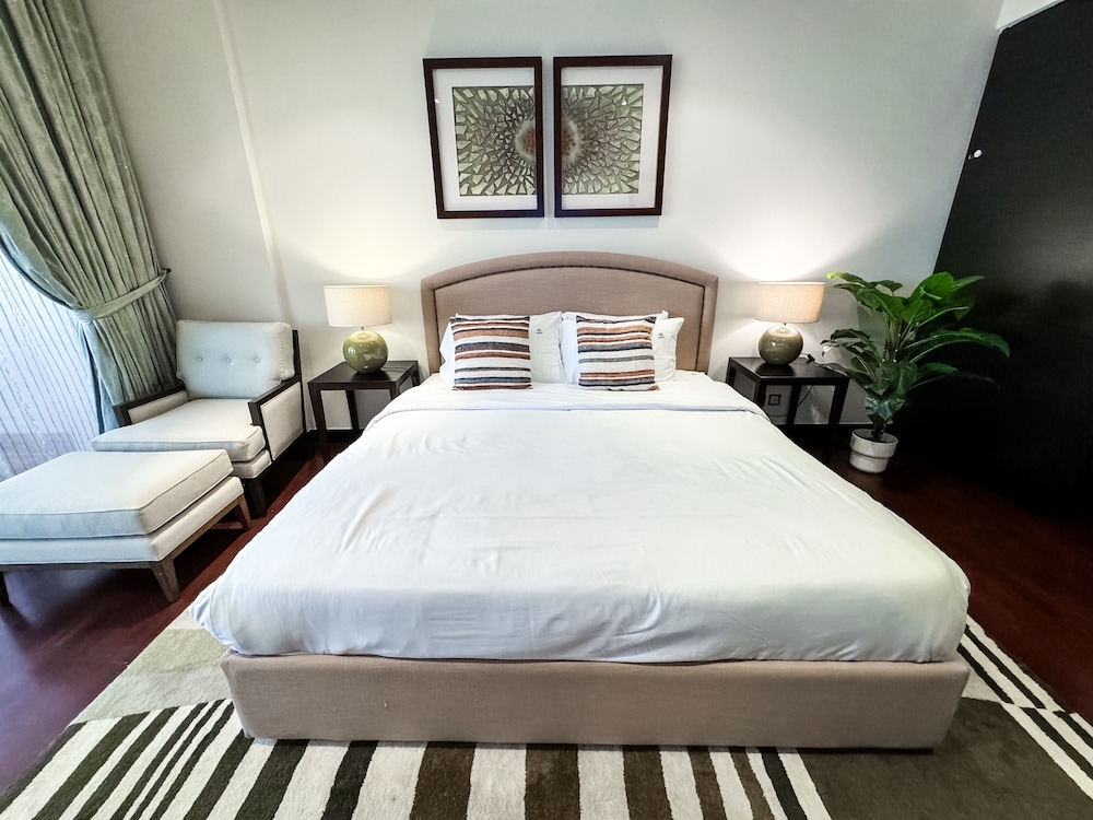 Resort Apartments - Royal Amwaj North