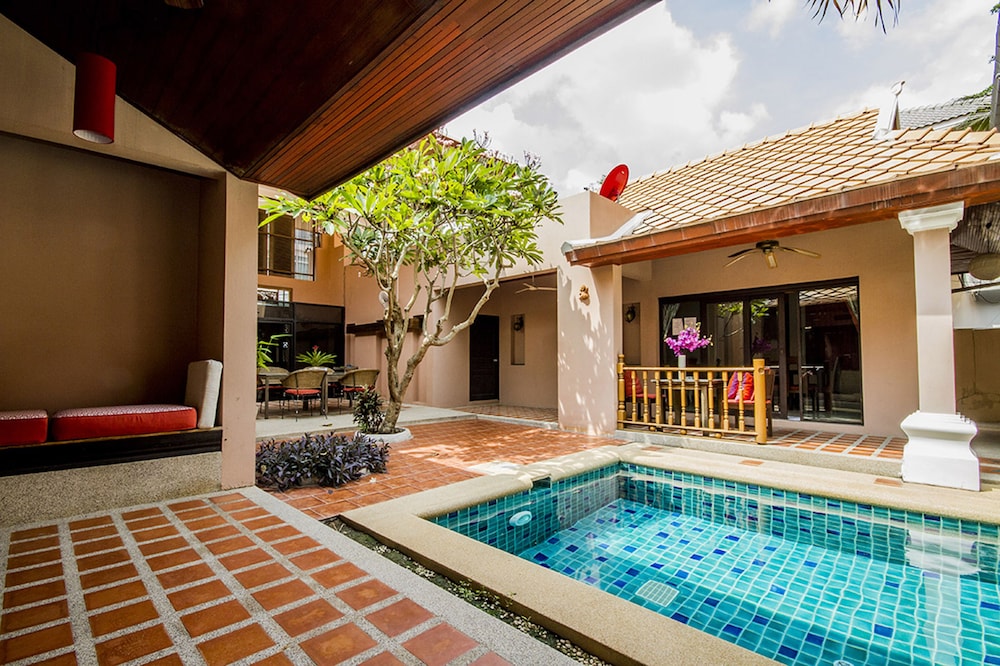 Pratamnak villa