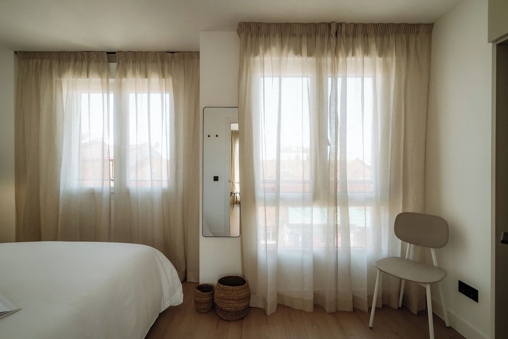 Via Monte Apartments