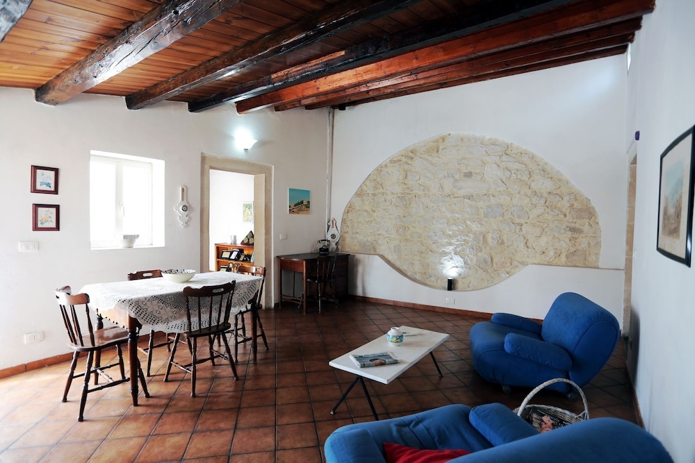 Casa Marinella view 2