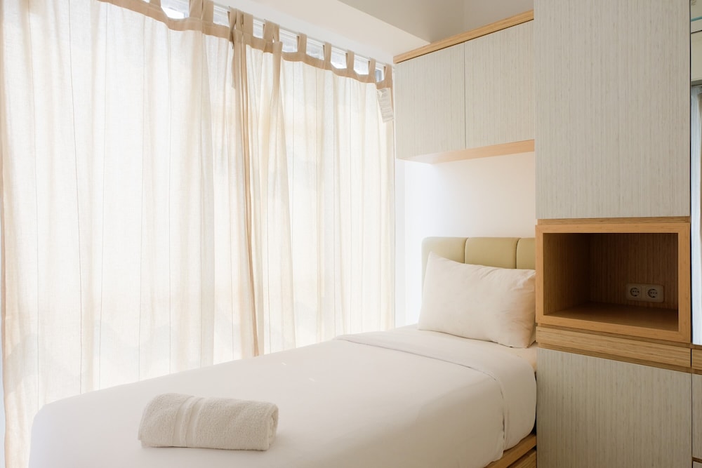 Comfy 2BR at M-Town Residence Apartment view 4