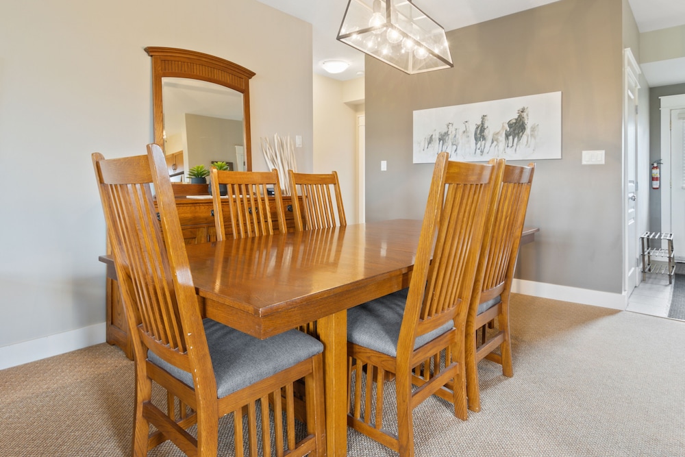Rivergrass Condos