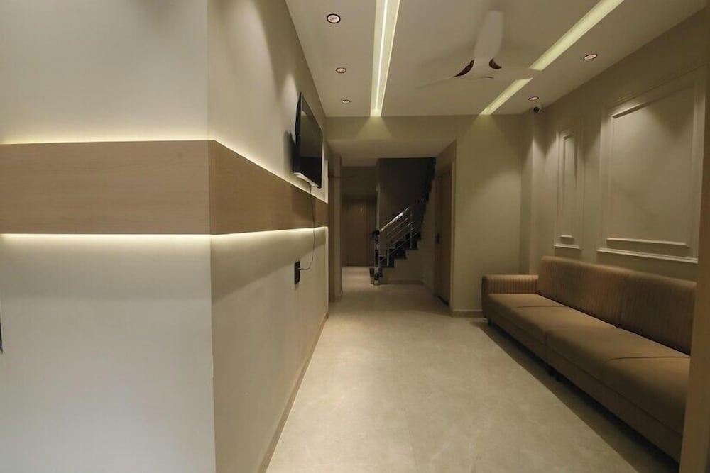 Hotel Maheshwari Inn