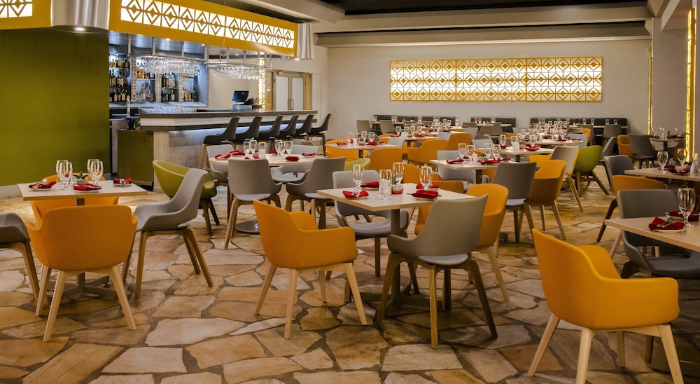Holiday Inn Resort Aruba - Beach Resort & Casino by IHG