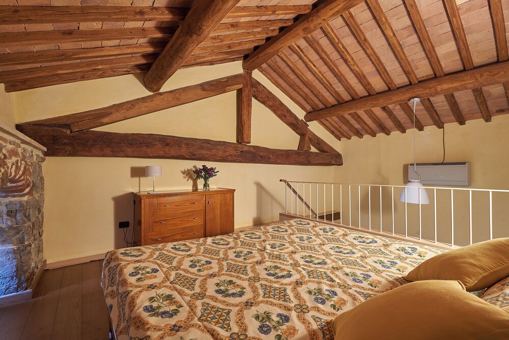La Gazzara Castell'In Villa
