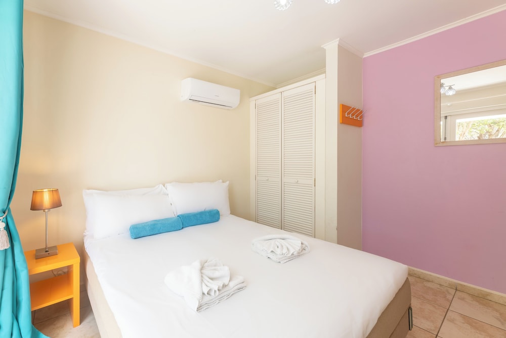 Coral Estate Holidays