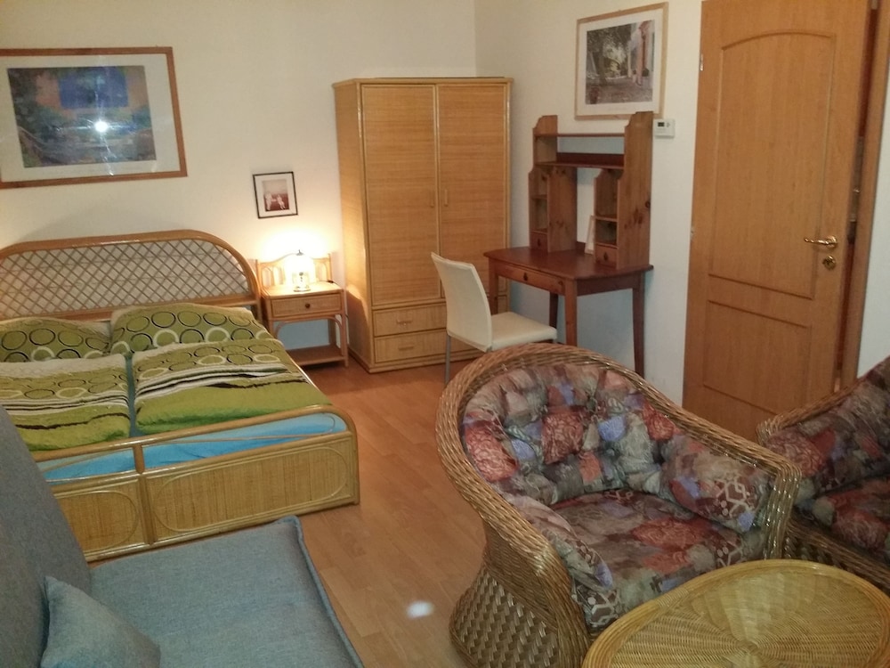 Holiday Apartments Karlovy Vary