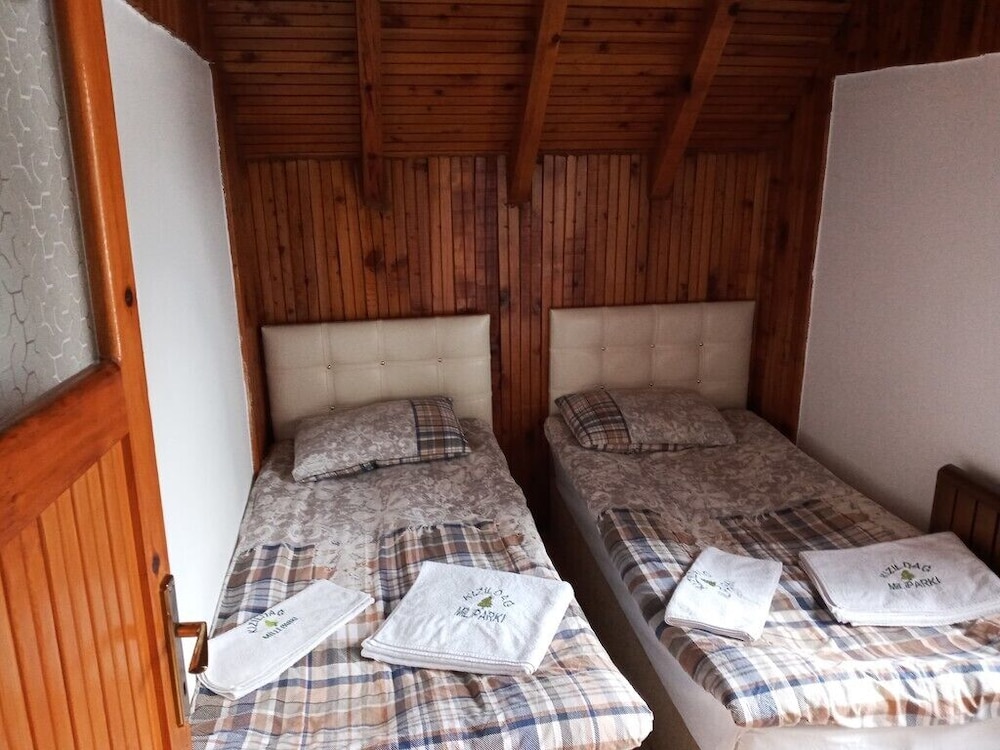 Karaova Camping Bungalov view 5