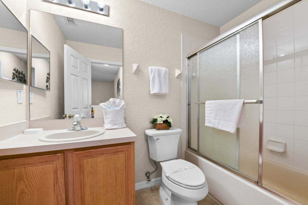 Relaxing Townhome In Regal Oaks Resort By Old Town 3 Bedroom Townhouse