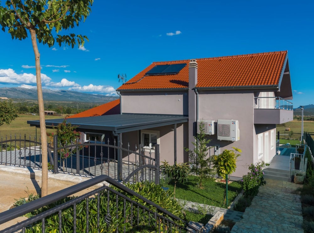 Villa Branka