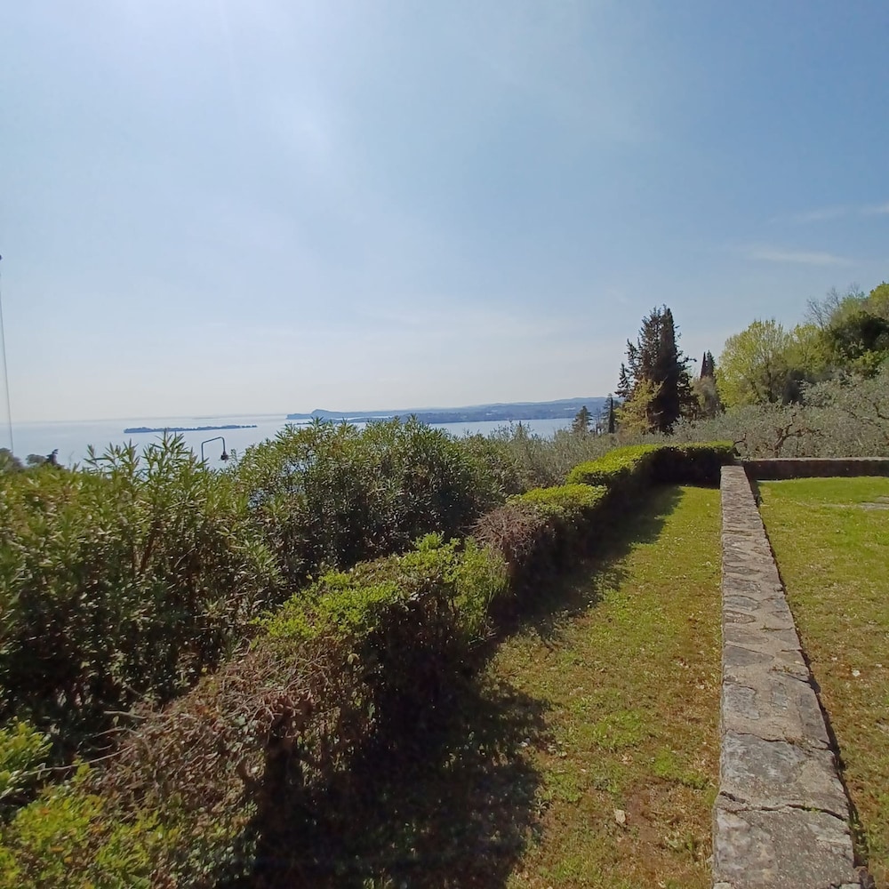 Dolce Vita- x8 Luxury Garda Lake