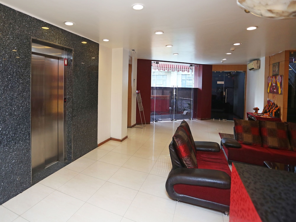 OYO 947 Hotel Palazzo Di Lara