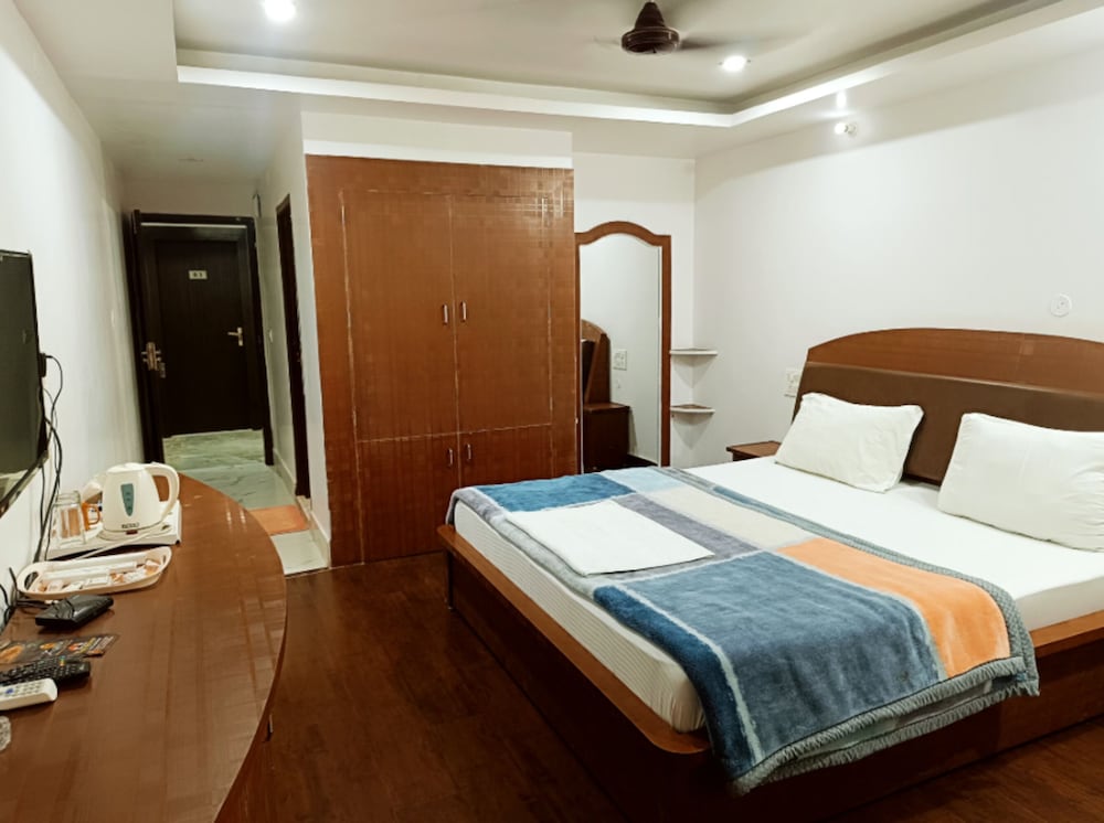 Hotel Midway Madhepura
