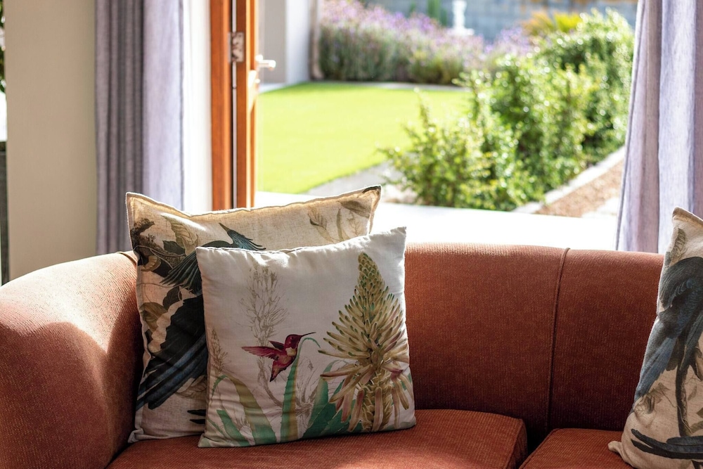 Serene Langebaan Getaway With Garden Views