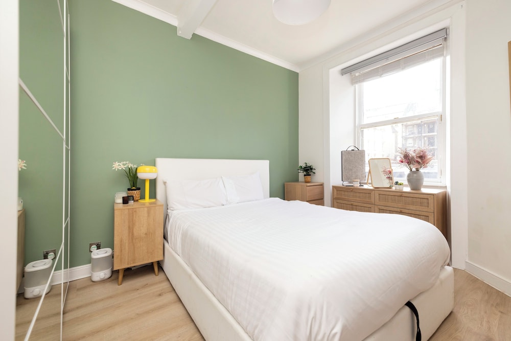 Elegant Apartment in the heart of Edinburgh