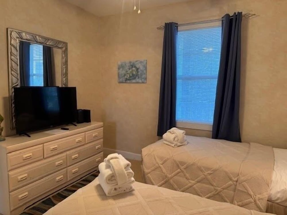 Magnolia Place 4729-104 2 Bedroom Condo