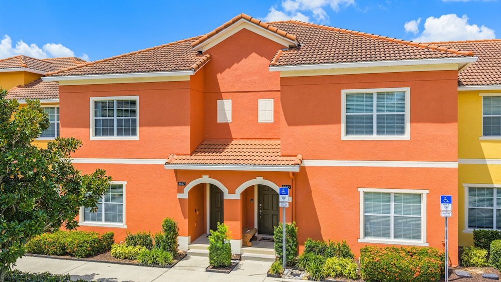 8847 Candy Palm Rd
