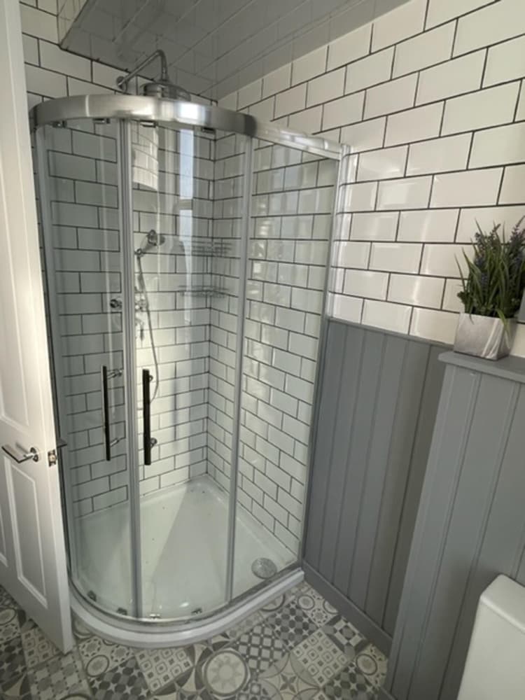 6 Guests - 3 Bedrooms - Sea View - Pet Friendly
